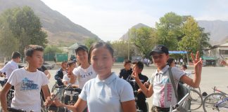 В городе Кадамжай впервые прошел веломарафон