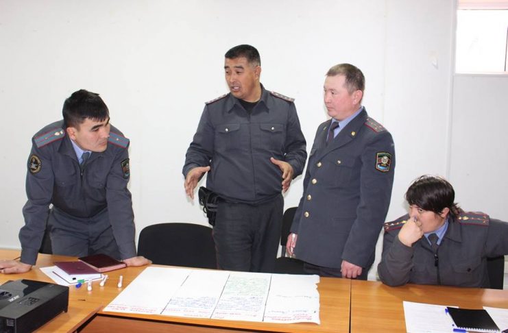 Любые споры должны разрешаться мирными способами