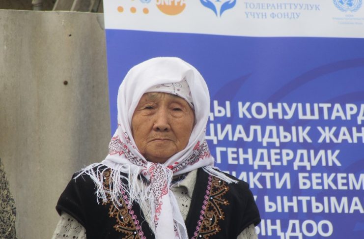 Инициативная группа женщин новостройки Ак-Бата берут ответственность за себя и свое сообщество!