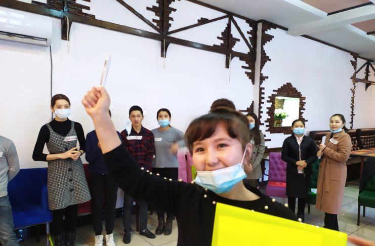 Искусство помогает построить диалог в г. Жалал-Абад